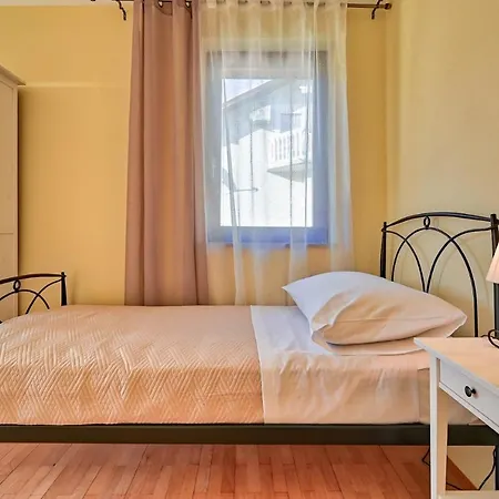Oscar Apartments With Shared Pool Вилла Задар