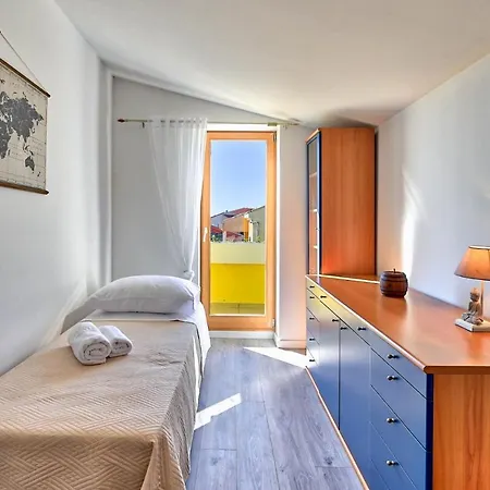 Oscar Apartments With Shared Pool וילה